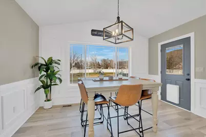 751 E 440 S, Hyrum, UT 84319 - Photo 9