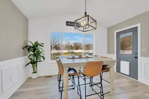 751 E 440 S, Hyrum, UT 84319 - Photo 9