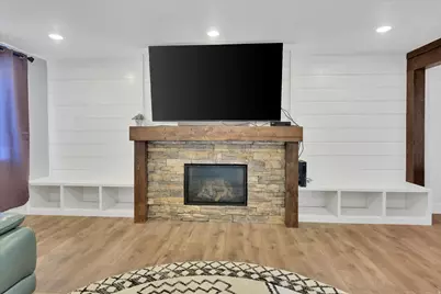 751 E 440 S, Hyrum, UT 84319 - Photo 27