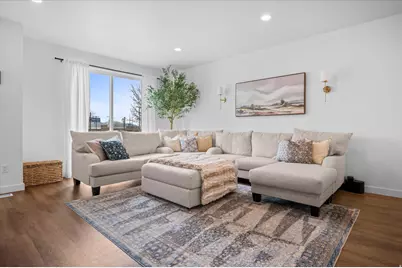464 E Alice Way, Layton, UT 84041 - Photo 1