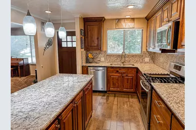 1424 N 1640 E, Logan, UT 84341 - Photo 5