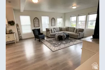 11638 S Skyward Rd W, South Jordan, UT 84009 - Photo 3