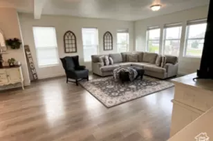 11638 S Skyward Rd W, South Jordan, UT 84009 - Photo 3