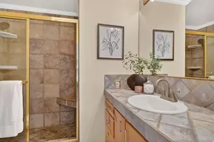 1290 Oakridge Dr, Centerville, UT 84014 - Photo 17