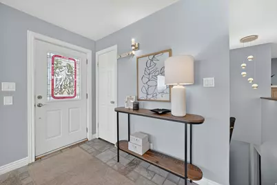 1290 Oakridge Dr, Centerville, UT 84014 - Photo 9