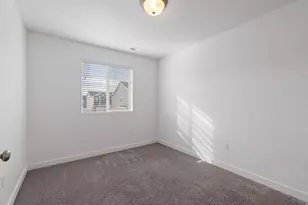 1614 W Parkview Dr, Syracuse, UT 84075 - Photo 33