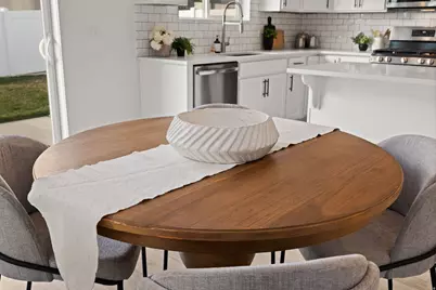 1614 W Parkview Dr, Syracuse, UT 84075 - Photo 13