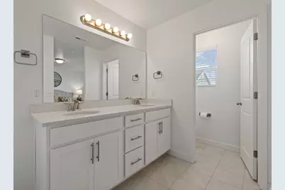 1614 W Parkview Dr, Syracuse, UT 84075 - Photo 31