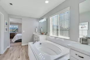 326 W Shoreline Ct, Vineyard, UT 84059 - Photo 23