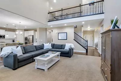 326 W Shoreline Ct, Vineyard, UT 84059 - Photo 11