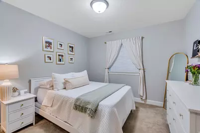 326 W Shoreline Ct, Vineyard, UT 84059 - Photo 37