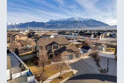 326 W Shoreline Ct, Vineyard, UT 84059 - Photo 53