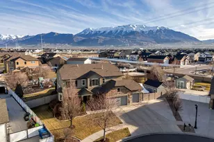 326 W Shoreline Ct, Vineyard, UT 84059 - Photo 53