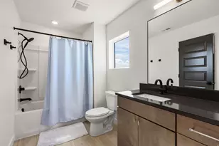 1088 W Audrey Ln, Woods Cross, UT 84087 - Photo 25