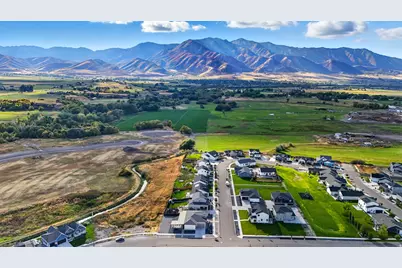 791 W 20 N, Hyrum, UT 84319 - Photo 7