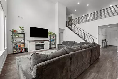 1844 W 2135 S, Woods Cross, UT 84087 - Photo 15