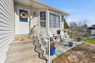 5664 W 5930 S, Kearns, UT 84118 - Photo 3