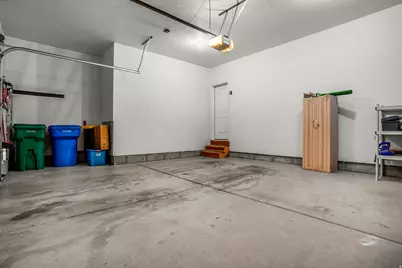 2162 W Kimber Ln, Riverton, UT 84065 - Photo 11