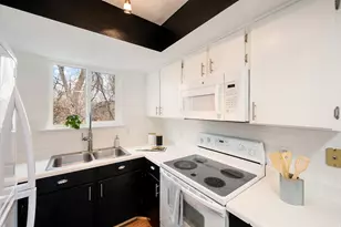 989 E Creekhill Ln S, Midvale, UT 84047 - Photo 13