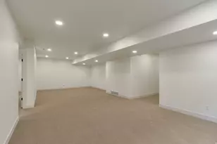 2132 N 725 W, Centerville, UT 84014 - Photo 33