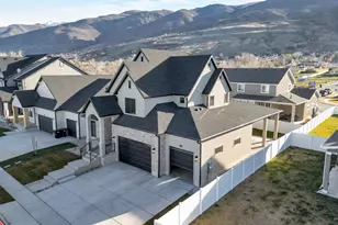 2132 N 725 W, Centerville, UT 84014 - Photo 43