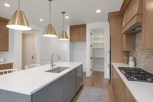 2132 N 725 W, Centerville, UT 84014 - Photo 7