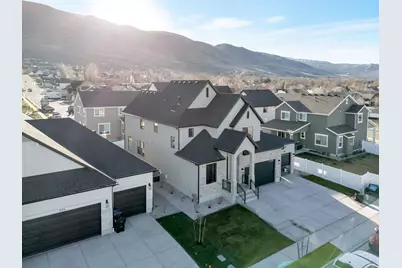 2132 N 725 W, Centerville, UT 84014 - Photo 41