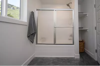 1156 Circle View Dr, Logan, UT 84341 - Photo 21