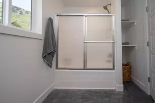 1156 Circle View Dr, Logan, UT 84341 - Photo 21