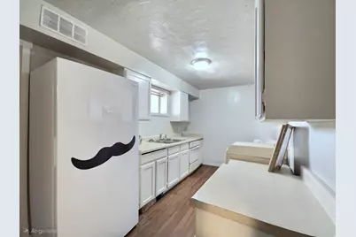 2020 E 3500 S, Vernal, UT 84078 - Photo 15