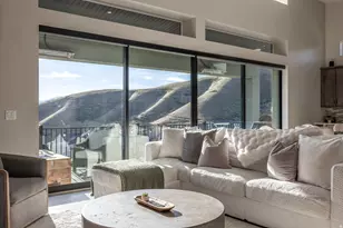 5573 N Canyon Rim Rd, Lehi, UT 84048 - Photo 15