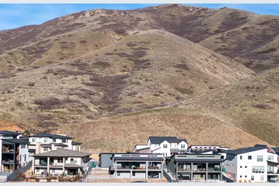 5573 N Canyon Rim Rd, Lehi, UT 84048 - Photo 49