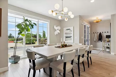 1059 S Foothill Dr, Salt Lake City, UT 84108 - Photo 9