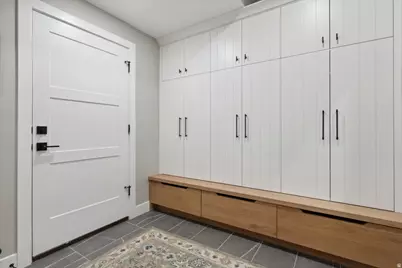 1059 S Foothill Dr, Salt Lake City, UT 84108 - Photo 25