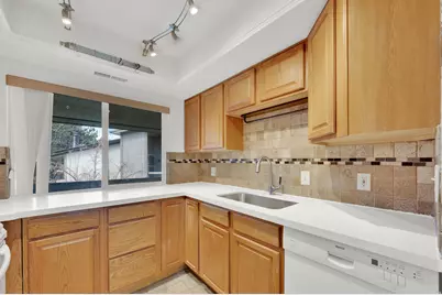 1581 E Waterbury Dr #L, Murray, UT 84121 - Photo 5