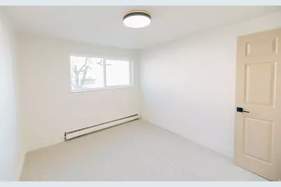 610 S 800 E, Centerville, UT 84014 - Photo 27