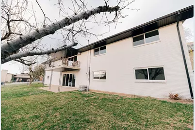 610 S 800 E, Centerville, UT 84014 - Photo 47