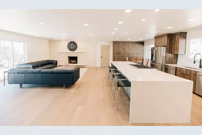 610 S 800 E, Centerville, UT 84014 - Photo 11