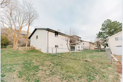 610 S 800 E, Centerville, UT 84014 - Photo 41