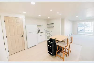 610 S 800 E, Centerville, UT 84014 - Photo 33