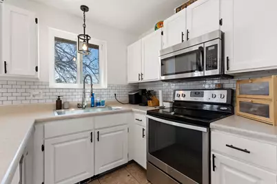 5080 S Lewis Clark Cir W, Kearns, UT 84118 - Photo 11