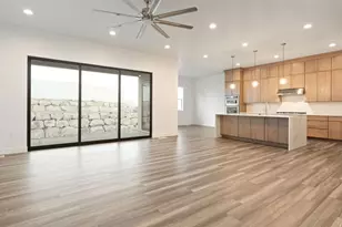 1142 W Gossamer Ln, Saratoga Springs, UT 84045 - Photo 9