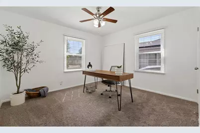 802 S Brookside Dr E, Springville, UT 84663 - Photo 13