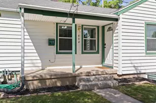 802 S Brookside Dr E, Springville, UT 84663 - Photo 3