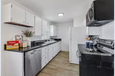 1760 N 340 W, Lehi, UT 84043 - Photo 5