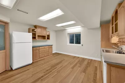 11042 N 5600 W, Highland, UT 84003 - Photo 25