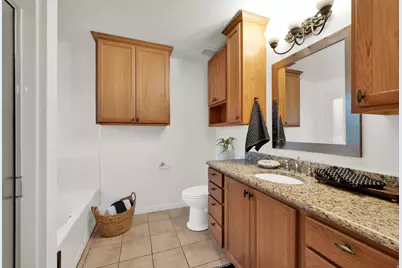 11042 N 5600 W, Highland, UT 84003 - Photo 17