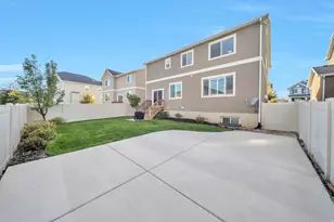 12077 S Window Arch Ln W, Herriman, UT 84096 - Photo 33