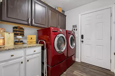 5969 W Heavy Cloud Cir, Herriman, UT 84096 - Photo 7