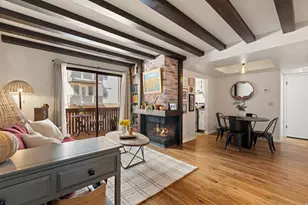 1075 Countrywoods Cir E, Cottonwood Heights, UT 84047 - Photo 3